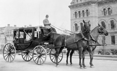 Horse cab in Ottawa