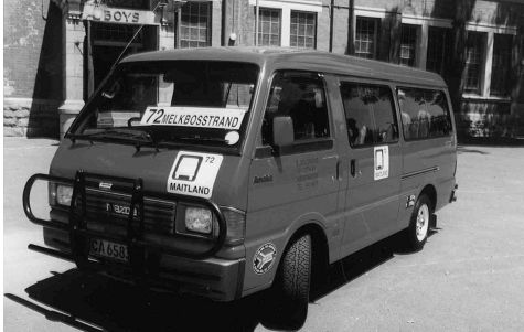 Photo of a minibus taxi
